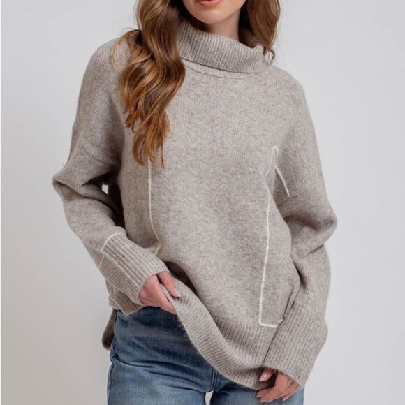 NWT Studio by the Workshop Contrast Line Mocha Turtleneck Sweater Womens S - Picture 1 of 8